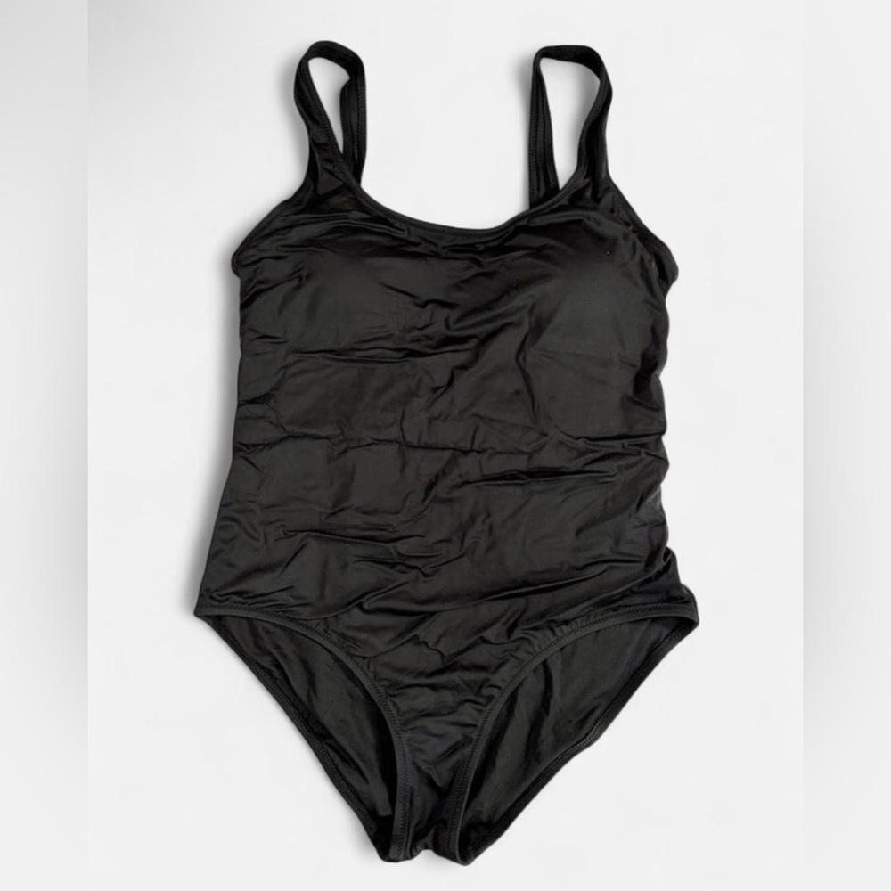 Amazon Essentials Black One-Piece Swimsuit – Women’s Medium